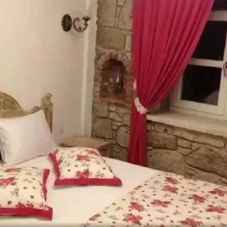 Ciftekuyu Hotel 5*