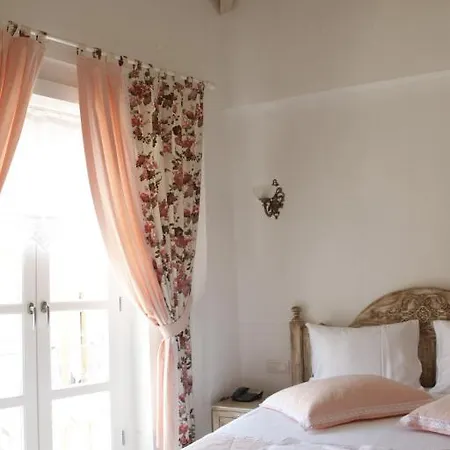Ciftekuyu Hotel 5*