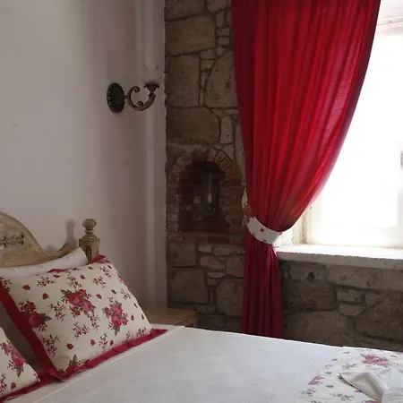Ciftekuyu Hotel