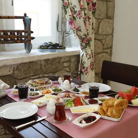 Ciftekuyu Hotel
